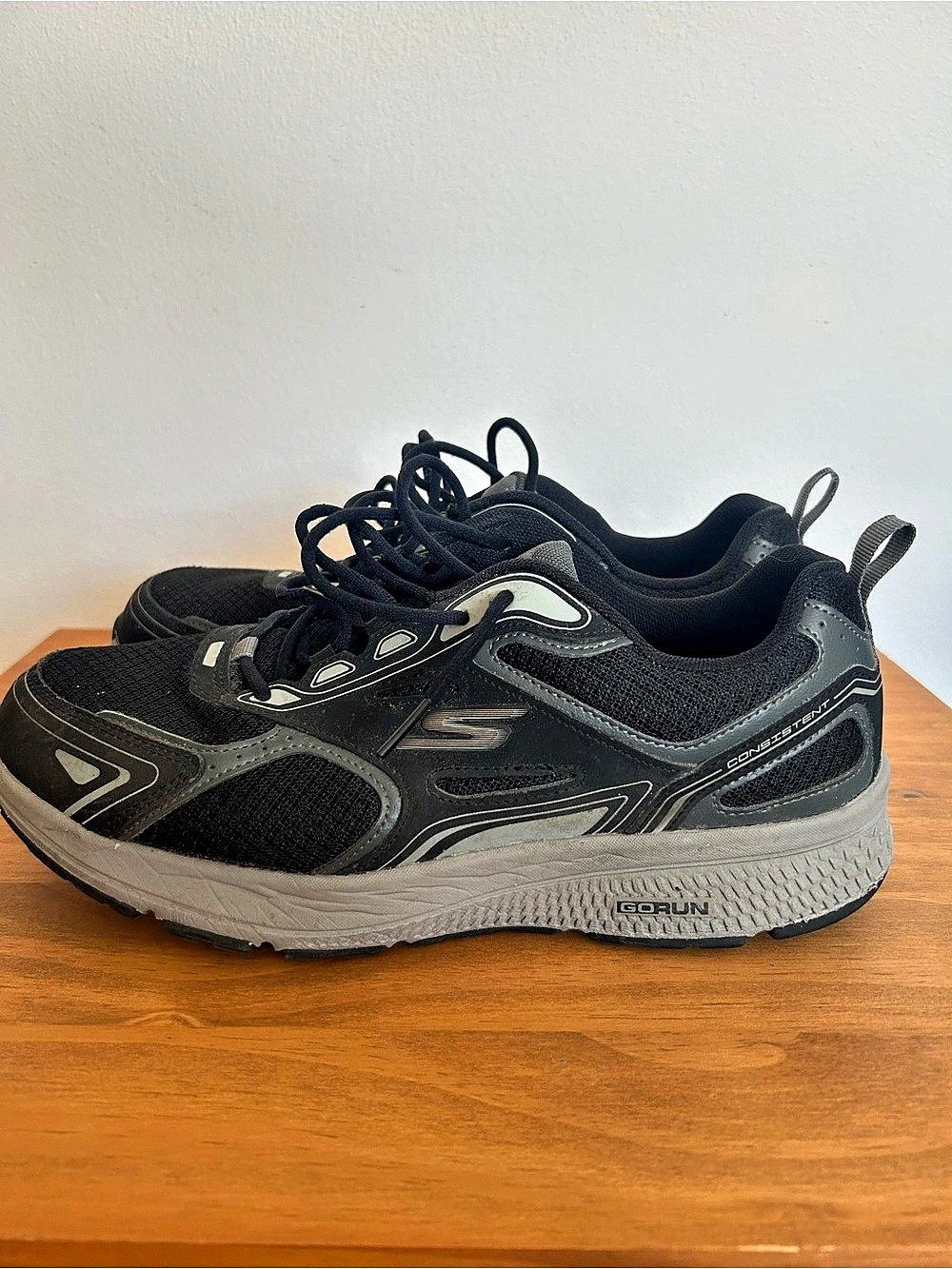 Skechers Go Run Consistent Black & Gray Athletic Shoes